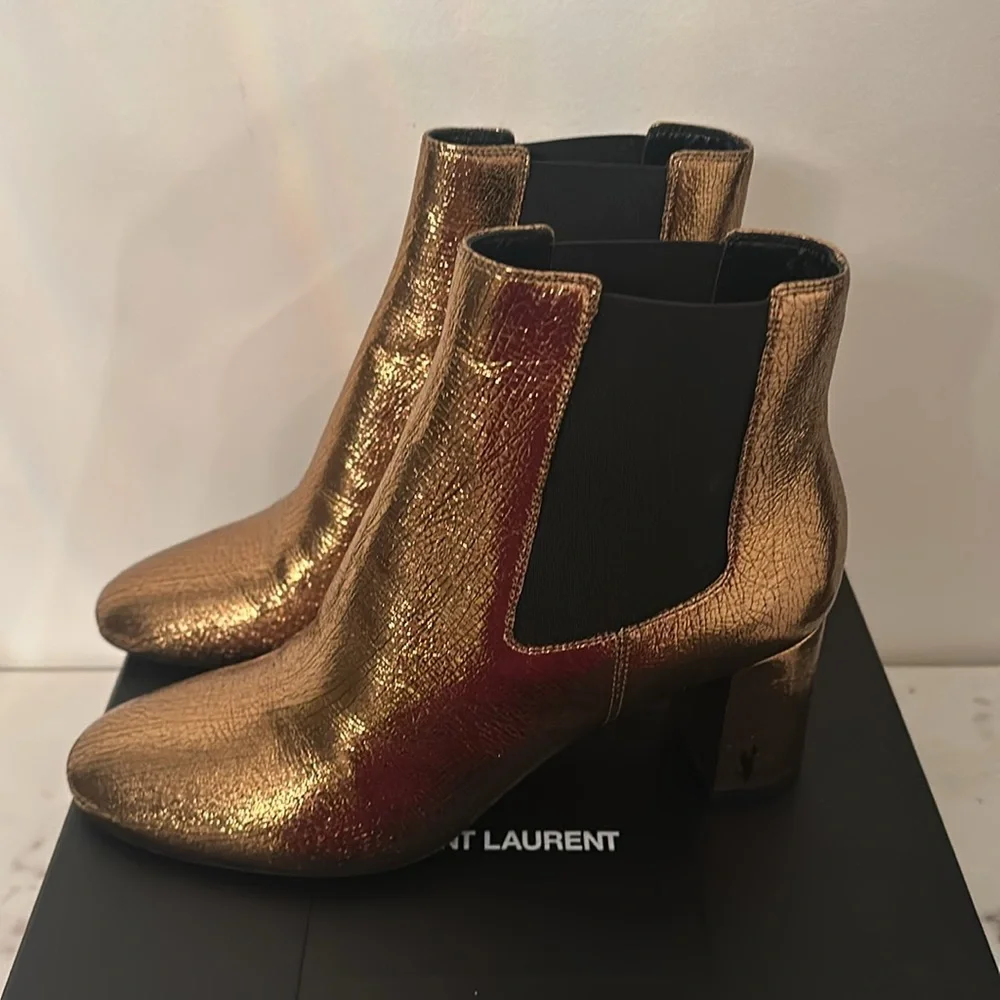 RARE Saint Laurent mid-heel leather boot in super crack/nero lucido.  Size 9 - Picture 6 of 9